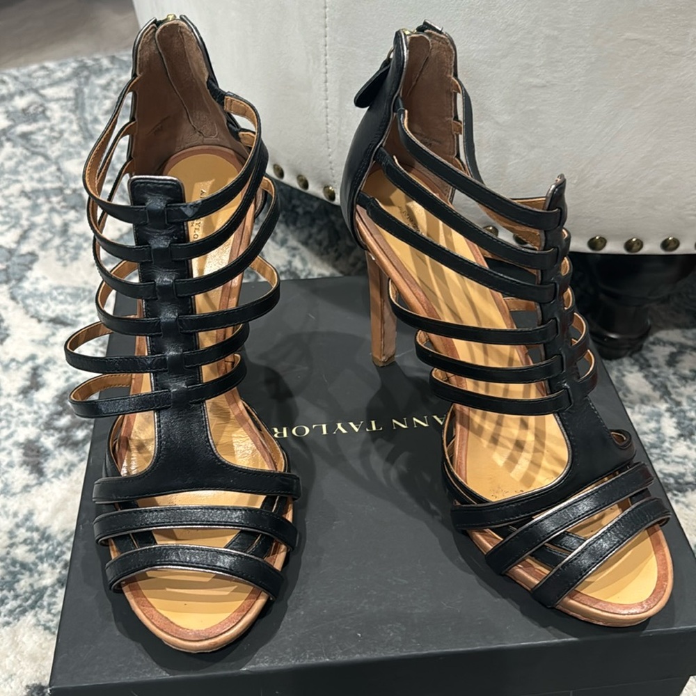 FLASH SALE ANN TAYLOR HARPER, GLADIATOR SANDAL, GENUINE LEATHER, Size 9
